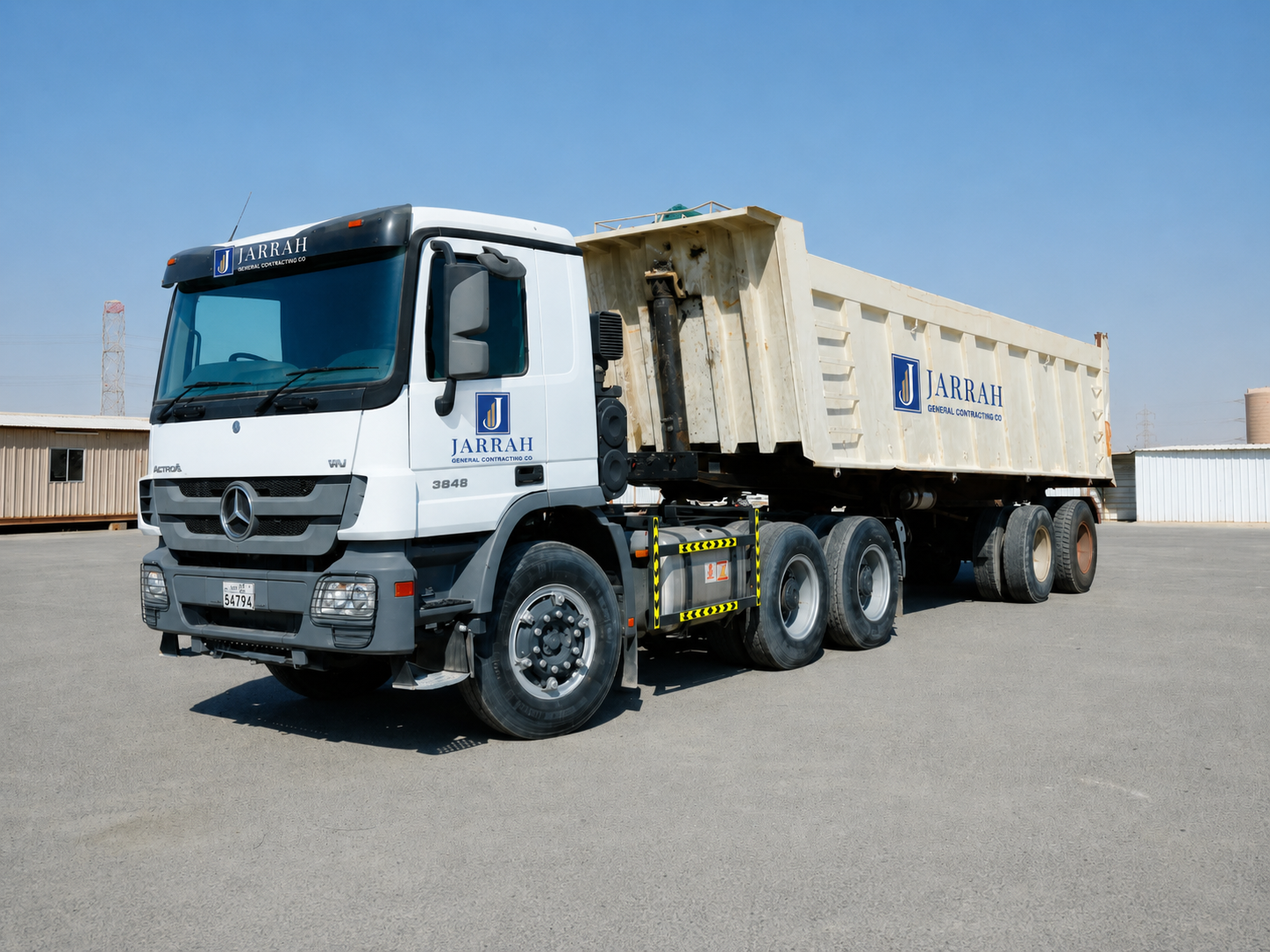Tipper / Dump Truck
