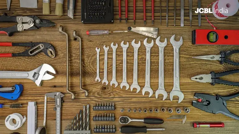 Tools and workshop equipment